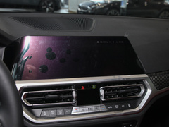 2023款 M3四门轿车 M xDrive 雷霆版