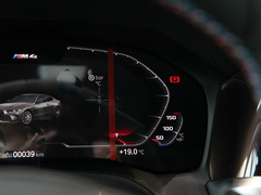 2023款 M3四门轿车 M xDrive 雷霆版