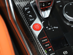 2023款 M3四门轿车 M xDrive 雷霆版