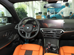 2023款 M3四门轿车 M xDrive 雷霆版