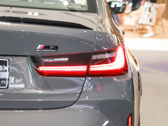 2023款 M3四门轿车 M xDrive 雷霆版