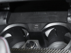 2023款 M3四门轿车 M xDrive 雷霆版