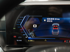 2023款 M3四门轿车 M xDrive 雷霆版