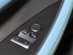 2023款 M4双门轿跑车 M xDrive 雷霆版