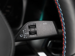 2023款 M4双门轿跑车 M xDrive 雷霆版