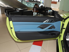 2023款 M4双门轿跑车 M xDrive 雷霆版