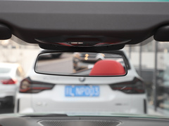 2023款 M4敞篷轿跑车 M xDrive 雷霆版