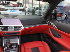 2023款 M4敞篷轿跑车 M xDrive 雷霆版