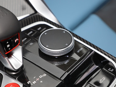 2023款 M4敞篷轿跑车 M xDrive 雷霆版