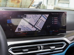 2023款 M4敞篷轿跑车 M xDrive 雷霆版