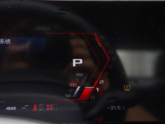 2023款 M4敞篷轿跑车 M xDrive 雷霆版