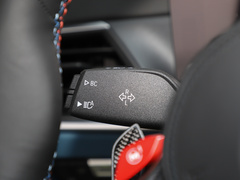 2023款 M4敞篷轿跑车 M xDrive 雷霆版