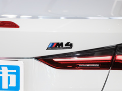 2023款 M4敞篷轿跑车 M xDrive 雷霆版