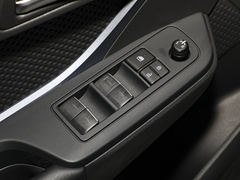 2022款 双擎 2.0L 奕行版