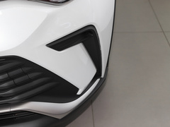 2022款 2.0L 奕行版