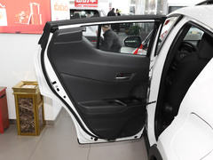 2022款 2.0L 奕行版