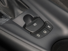 2022款 2.0L 奕行版