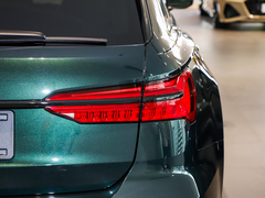2022款 RS 6 4.0T Avant