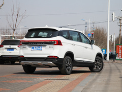 2022款 盛世款 1.5T 自动逐梦版五座