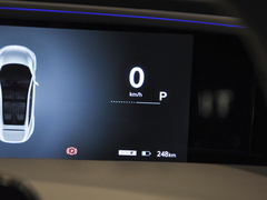 2022款 长续航双电机奢享版 5座