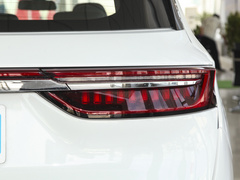2022款  1.5T 手动公馆 7座