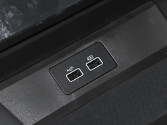 2022款  1.5T 手动公馆 7座