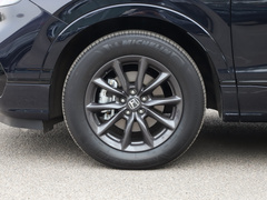 2023款 240TURBO 两驱精英版 5座