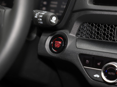 2023款 240TURBO 两驱精英版 5座