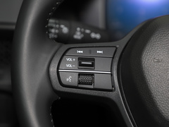 2023款 240TURBO 两驱精英版 5座
