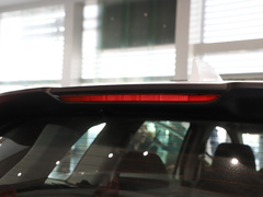 2023款 240TURBO 两驱精英版 5座