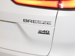 2023款 240TURBO 两驱精英版 5座