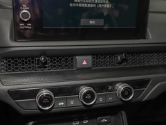2023款 240TURBO 两驱精英版 5座