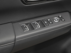 2023款 240TURBO 两驱精英版PRO 7座