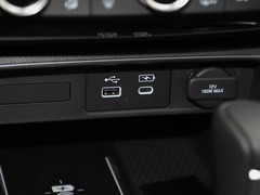2023款 240TURBO 两驱精英版PRO 7座