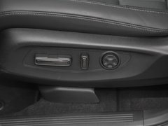 2023款 240TURBO 两驱精英版PRO 7座