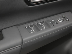 2023款 240TURBO 两驱精英版PRO 7座