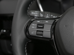 2023款 240TURBO 两驱精英版PRO 7座