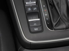 2023款 240TURBO 两驱精英版PRO 7座
