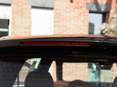 2023款 GLC 300 L 4MATIC 豪华型 5座