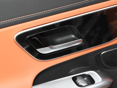 2023款 GLC 300 L 4MATIC 豪华型 5座