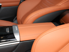 2023款 GLC 300 L 4MATIC 豪华型 5座
