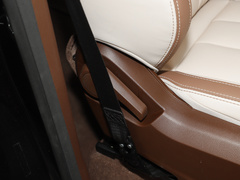 2023款 2.0T 尊享型