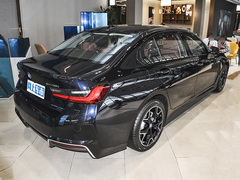 2023款 eDrive 40 L 曜夜套装