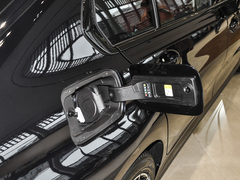 2023款 eDrive 40 L 曜夜套装