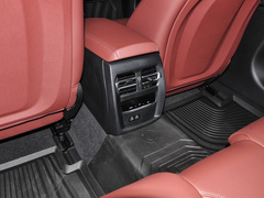 2023款 eDrive 40 L 曜夜套装
