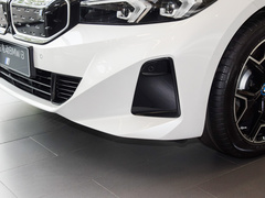 2023款 eDrive 40 L 曜夜套装
