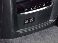2023款 eDrive 40 L 曜夜套装