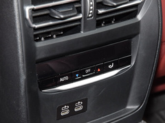 2023款 eDrive 40 L 曜夜套装