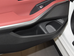 2023款 eDrive 40 L 曜夜套装