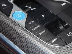 2023款 eDrive 40 L 曜夜套装